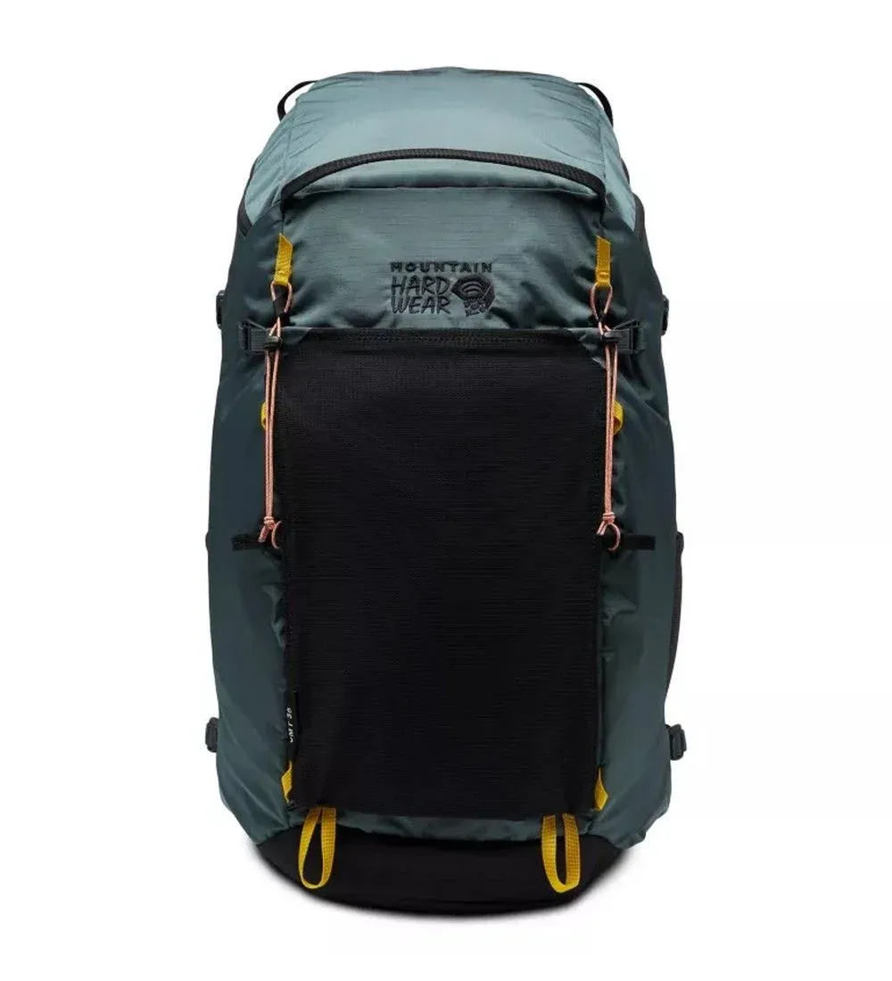 Mochila mountain hardwear jmt 30lts color black spruce diseño de la tela ristop