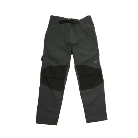 Gris oscuro
